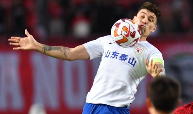 九游娱乐-两战轰12球！泰山目标瞄准足协杯 下轮死磕国安